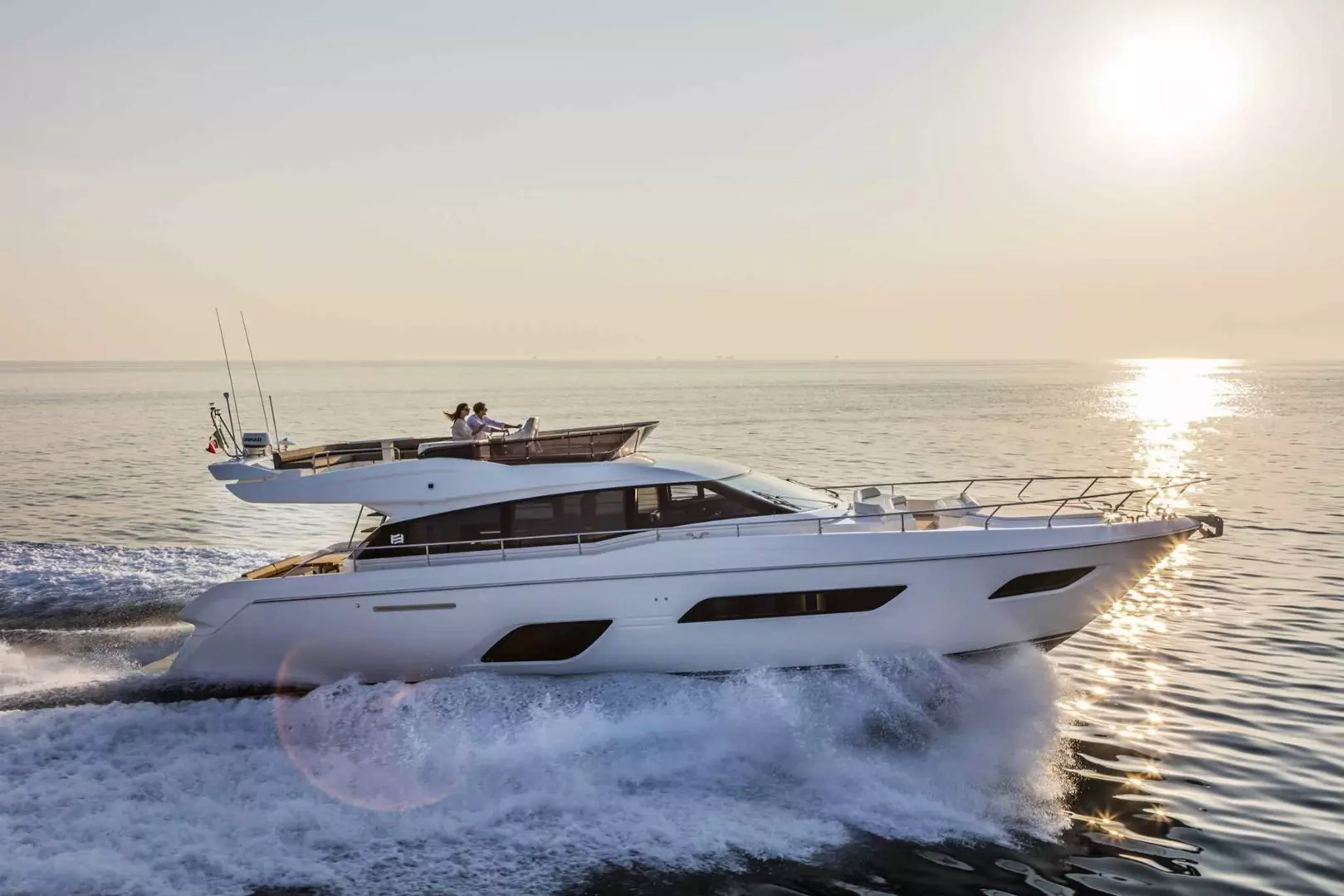 Ferretti Yachts 550